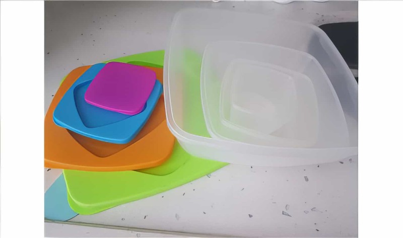 4 Parça Plastik Saklama Kabı Kapaklı Renkli Kare İç İçe Geçen - Thumbnail