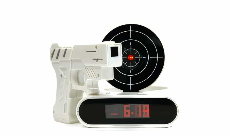 Uzaktan Tabancalı Alarm Saat Lcd Ekran Gun Alarm Clock - Thumbnail
