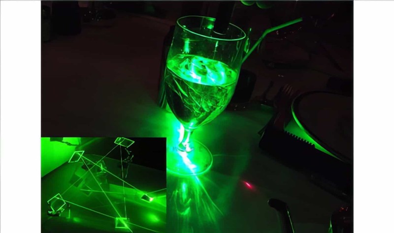 Yeşil Lazer Pointer 100mw (green Laser) 5 Başlıklı - Thumbnail